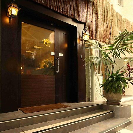 Sun City Hotel Τελ Αβίβ Εξωτερικό φωτογραφία